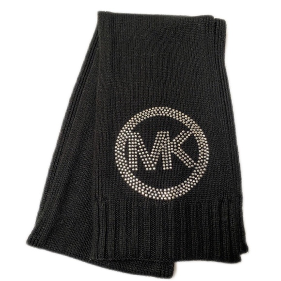 NIP / NWT Michael Kors MK Logo Silver Studded Black Muffler Scarf 536097 - Picture 8 of 11